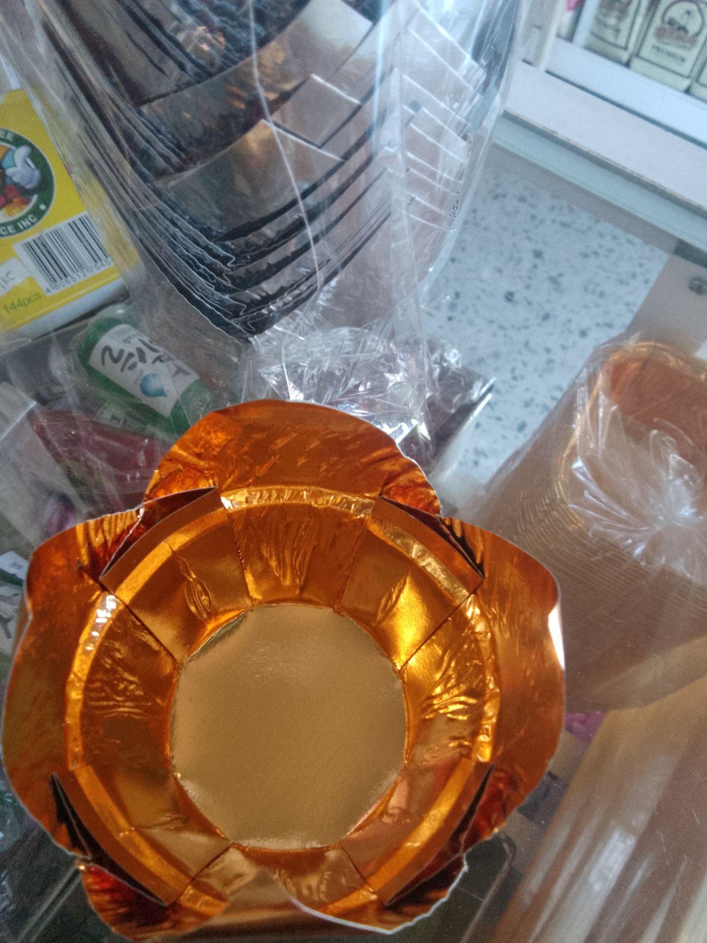 Muffin Liner Tulips (Metallic)